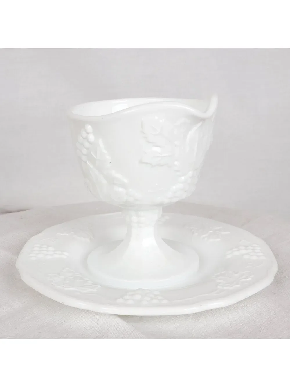 VTG Indiana Colony co Milk glass Harvest grape footed creamer / saucer